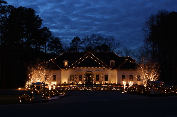 richmond-house-christmas-lights